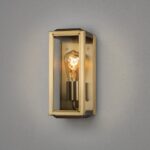 Rechthoekige messing buitenlamp met glas